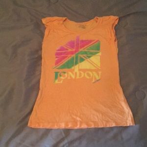 Little girl orange tee